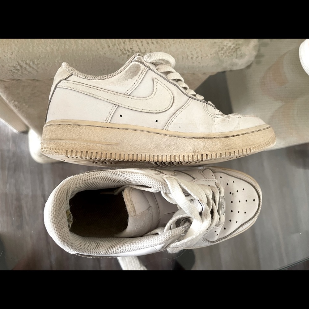 Women’s Size 6 Nike Air Force 1